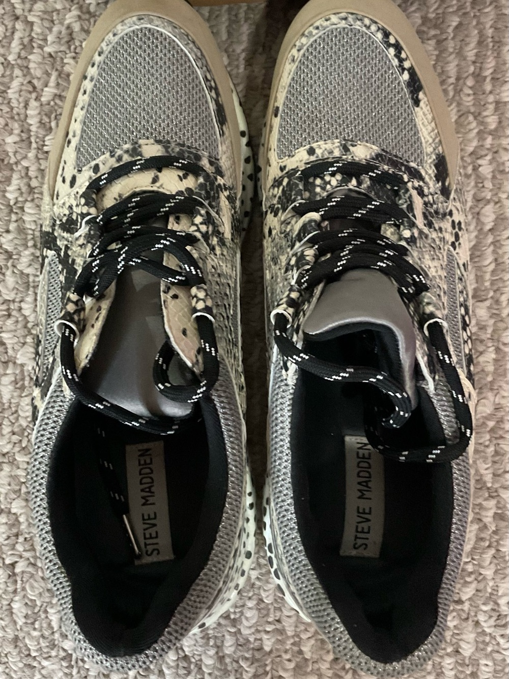 Steve Madden Snake-Print Lace-Up Sneakers and matching Fanny Pack - Picture 5 of 10